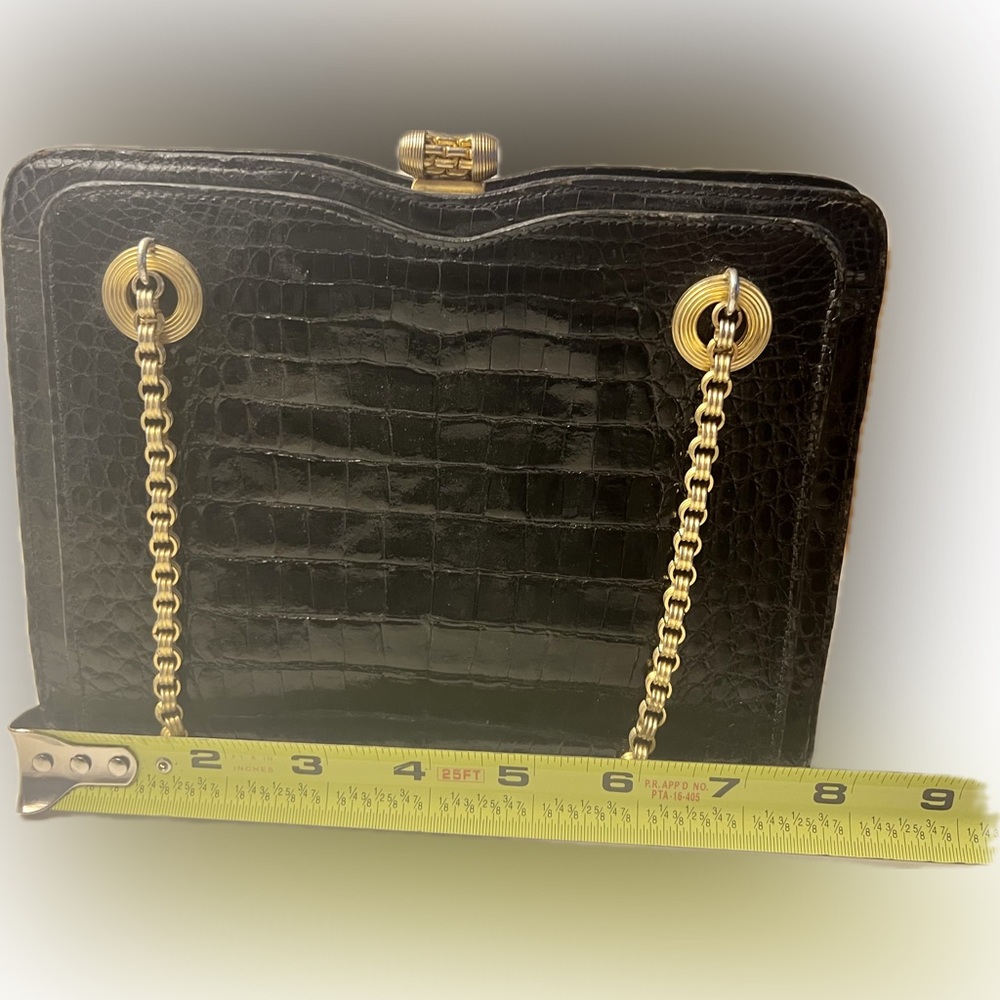 Mark Cross Alligator Vintage Handbag W/ Elegant Gold Chain Shoulder Strap - Picture 10 of 16